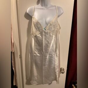 Secret Treasures Ivory Satin Lace Chemise